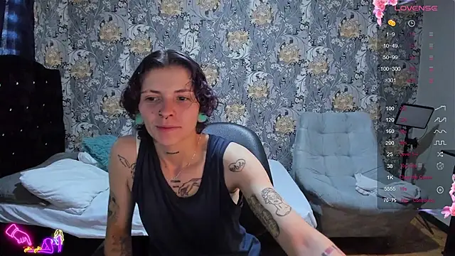 Snapshot of pretty_cristal69 chatting on 11, 7, 2026 pretty cristal69 online show from 11, 7, 2026