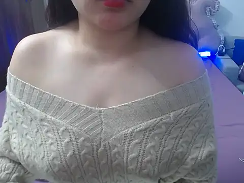 Mochi Soft online show from 11, 2, 2025