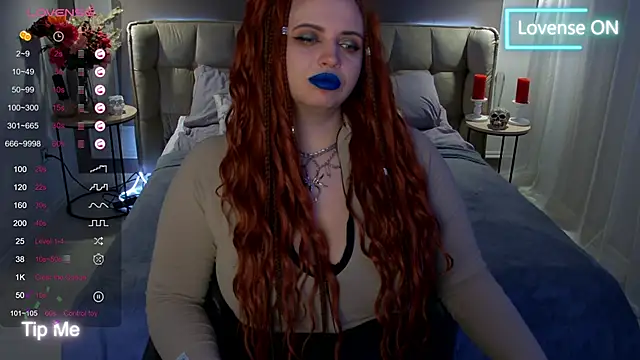 Miss Maya Mils online show from 23, 3, 2025