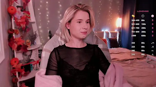 Snapshot of enigma_mia chatting on 26, 10, 2025 enigma mia online show from 26, 10, 2025