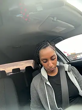 Your Paris online show from 18, 11, 2025