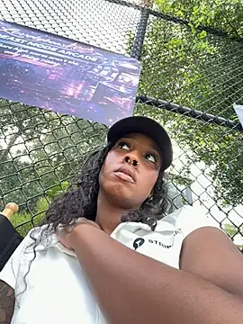 Your Paris online show from 25, 2, 2026