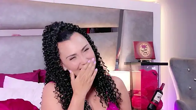 Evangeline Taylorr online show from 12, 3, 2026