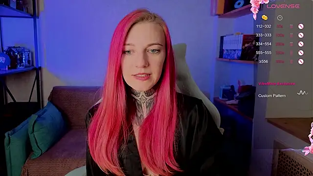 Snapshot of Roxy_____ chatting on 28, 9, 2025 Roxy online show from 28, 9, 2025