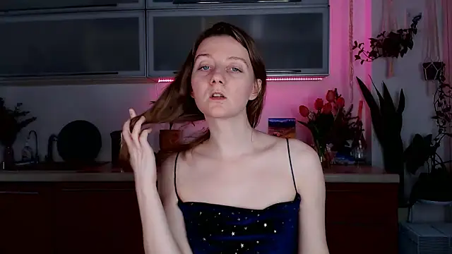 Elly Helly online show from 15, 1, 2025