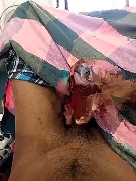 Snapshot of Playmrt chatting on 14, 12, 2025 Playmrt online show from 14, 12, 2025