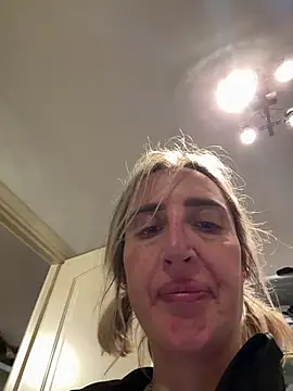 casalinga88 online show from 17, 3, 2025