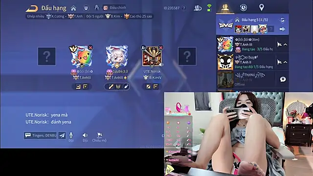 Snapshot of Berrysweet_68 chatting on 15, 10, 2025 Berrysweet 68 online show from 15, 10, 2025