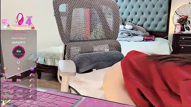 Snapshot of Berrysweet_68 chatting on 31, 10, 2025 Berrysweet 68 online show from 31, 10, 2025