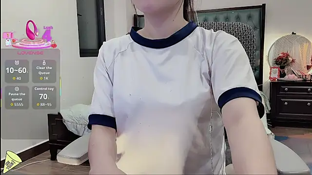 Snapshot of Berrysweet_68 chatting on 15, 11, 2025 Berrysweet 68 online show from 15, 11, 2025