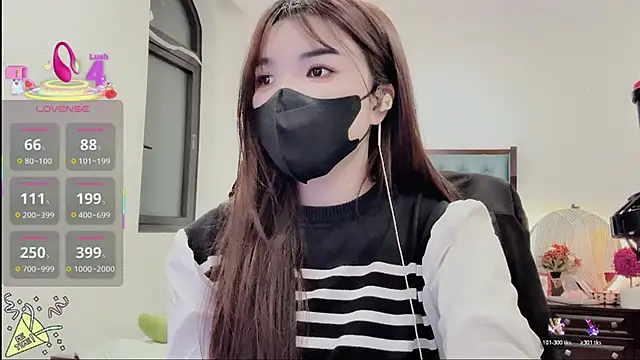 Snapshot of Berrysweet_68 chatting on 19, 11, 2025 Berrysweet 68 online show from 19, 11, 2025