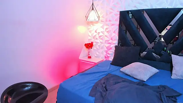 Sheryl Hamilton online show from 31, 1, 2025