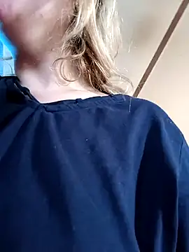 xWhoreAbleX Pika online show from 8, 3, 2025