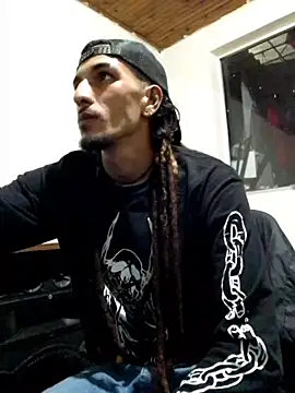 Snapshot of elgoguexxx chatting on 27, 11, 2025 elgoguexxx online show from 27, 11, 2025