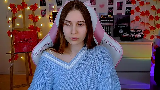 Snapshot of AliceCharmy chatting on 27, 11, 2025 AliceCharmy online show from 27, 11, 2025