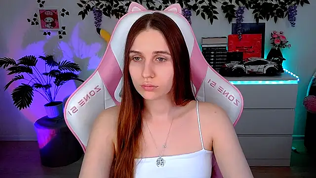 AliceCharmy online show from 25, 4, 2026