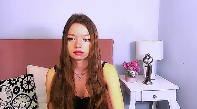 Snapshot of GraceLips chatting on 20, 3, 2025 GraceLips online show from 20, 3, 2025