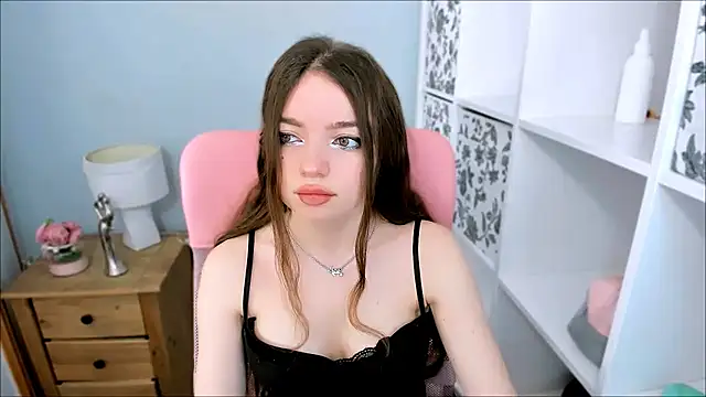 GraceLips online show from 14, 3, 2026