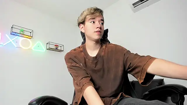 bunny maxi online show from 21, 1, 2025