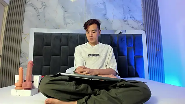 bunny maxi online show from 10, 10, 2025