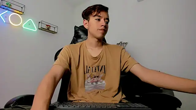 bunny maxi online show from 24, 11, 2025