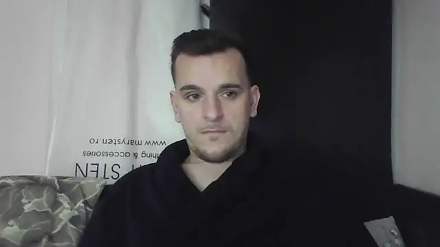 Snapshot of Huge_cock22cm chatting on 25, 1, 2025 Huge cock22cm online show from 25, 1, 2025