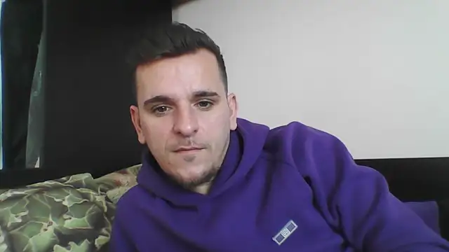 Snapshot of Huge_cock22cm chatting on 29, 1, 2025 Huge cock22cm online show from 29, 1, 2025