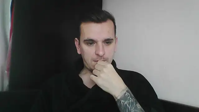 Snapshot of Huge_cock22cm chatting on 16, 2, 2025 Huge cock22cm online show from 16, 2, 2025