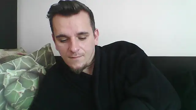 Snapshot of Huge_cock22cm chatting on 23, 2, 2025 Huge cock22cm online show from 23, 2, 2025