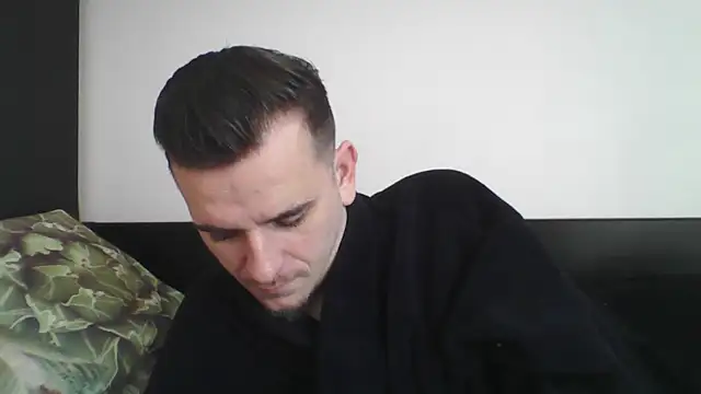 Snapshot of Huge_cock22cm chatting on 4, 3, 2025 Huge cock22cm online show from 4, 3, 2025