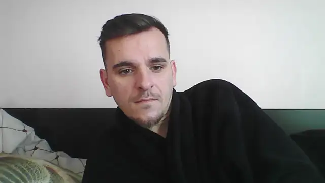 Snapshot of Huge_cock22cm chatting on 5, 3, 2025 Huge cock22cm online show from 5, 3, 2025