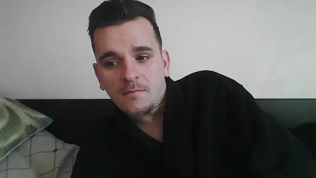 Snapshot of Huge_cock22cm chatting on 7, 3, 2025 Huge cock22cm online show from 7, 3, 2025