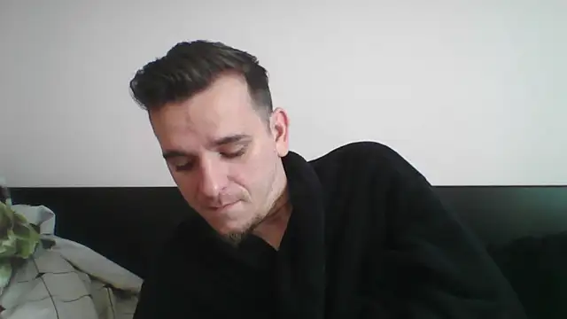 Snapshot of Huge_cock22cm chatting on 12, 3, 2025 Huge cock22cm online show from 12, 3, 2025