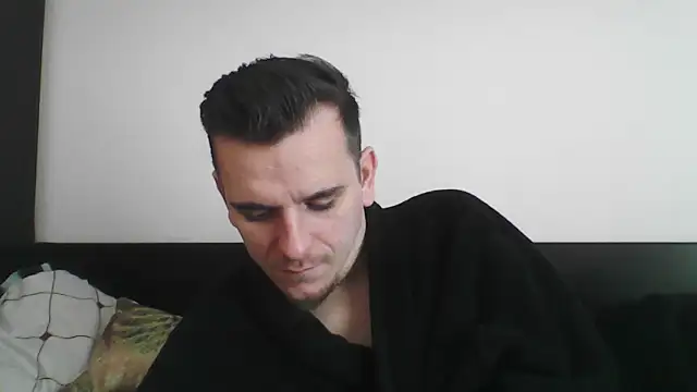 Snapshot of Huge_cock22cm chatting on 18, 3, 2025 Huge cock22cm online show from 18, 3, 2025