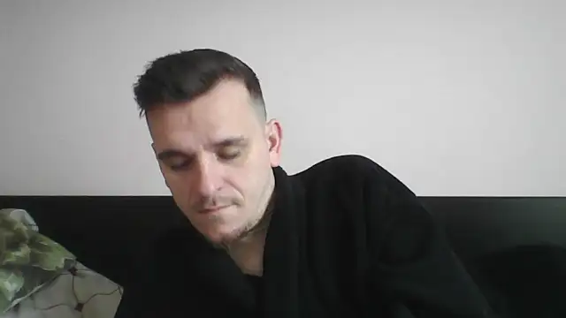 Snapshot of Huge_cock22cm chatting on 19, 3, 2025 Huge cock22cm online show from 19, 3, 2025