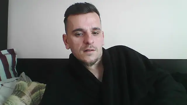 Snapshot of Huge_cock22cm chatting on 22, 3, 2025 Huge cock22cm online show from 22, 3, 2025