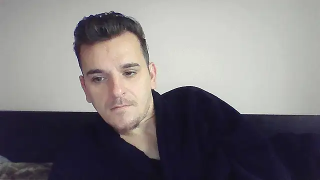 Snapshot of Huge_cock22cm chatting on 9, 10, 2025 Huge cock22cm online show from 9, 10, 2025