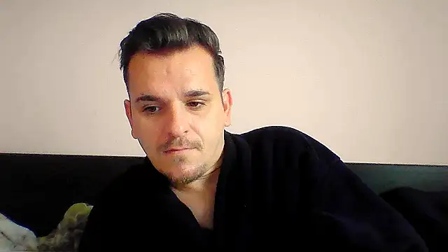 Snapshot of Huge_cock22cm chatting on 1, 12, 2025 Huge cock22cm online show from 1, 12, 2025