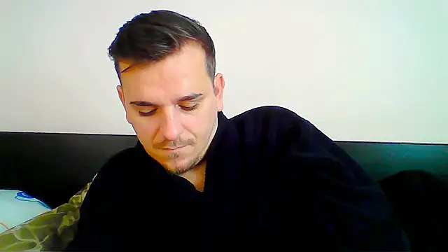 Snapshot of Huge_cock22cm chatting on 16, 12, 2025 Huge cock22cm online show from 16, 12, 2025