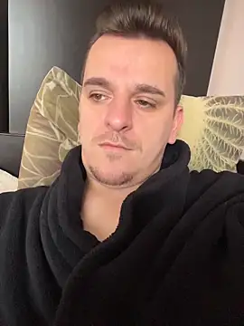 Huge cock22cm online show from 26, 2, 2026