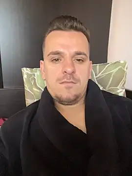 Huge cock22cm online show from 28, 5, 2026