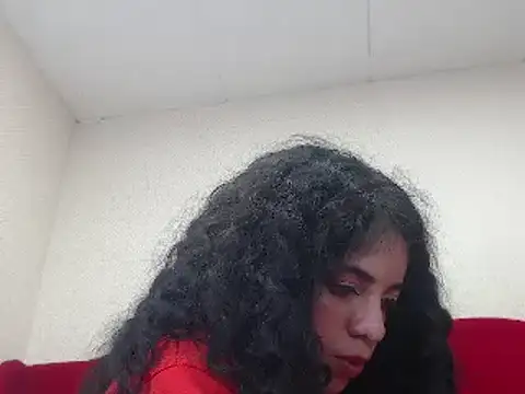 Snapshot of EmmaCowperr chatting on 18, 2, 2025 EmmaCowperr online show from 18, 2, 2025