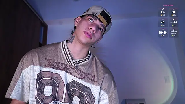 Snapshot of Josep_Davies chatting on 24, 11, 2025 Josep Davies online show from 24, 11, 2025