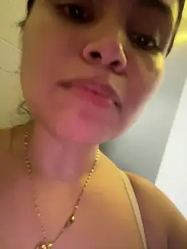 Snapshot of melanny10 chatting on 23, 3, 2025 melanny10 online show from 23, 3, 2025