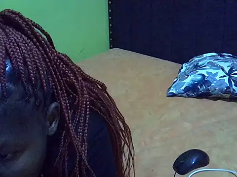 Snapshot of tasha-ashah chatting on 18, 9, 2025 tasha-ashah online show from 18, 9, 2025