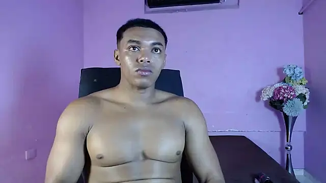 Snapshot of SexyBigCock01 chatting on 18, 12, 2025 SexyBigCock01 online show from 18, 12, 2025