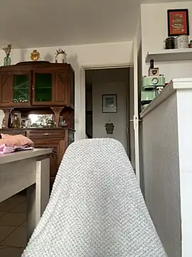 Luccreccia  online show from 26, 3, 2026