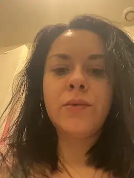 Luccreccia  online show from 29, 3, 2026