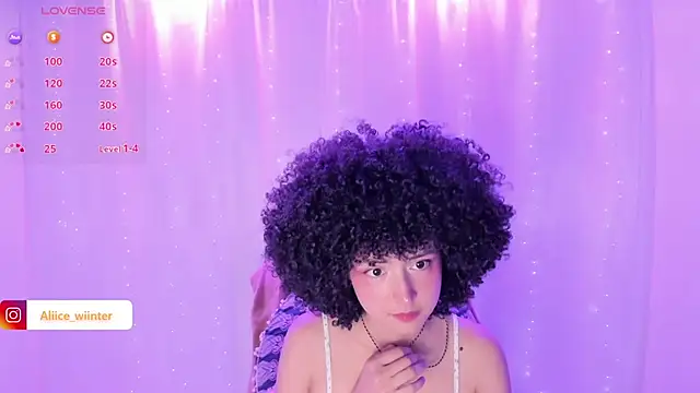 Snapshot of Alice_winter_ chatting on 24, 2, 2025 Alice winter online show from 24, 2, 2025