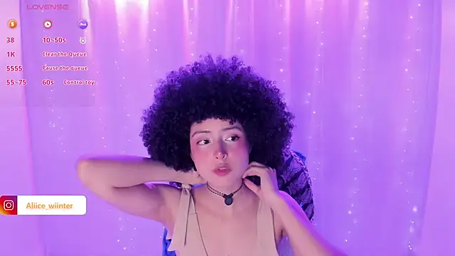 Snapshot of Alice_winter_ chatting on 19, 3, 2025 Alice winter online show from 19, 3, 2025